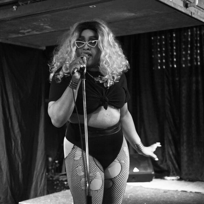 Taylor Alxndr at Nowhere Bar, Athens, Georgia, 6 Apr. 2019